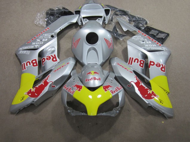 04-05 Silver Red Bull CBR1000RR Motorcycle Fairings 04-05 Silver Red Bull CBR1000RR Motorcycle Fairings