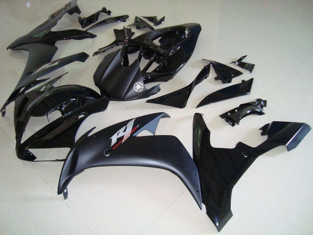 04-06 Glossy Black YZF R1 Motorcycle Fairings 04-06 Glossy Black YZF R1 Motorcycle Fairings