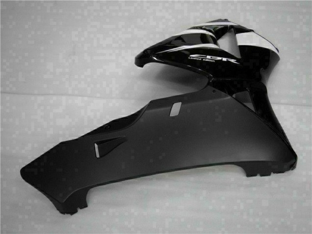 05-06 Black CBR600RR Motorcycle Fairing 05-06 Black CBR600RR Motorcycle Fairing