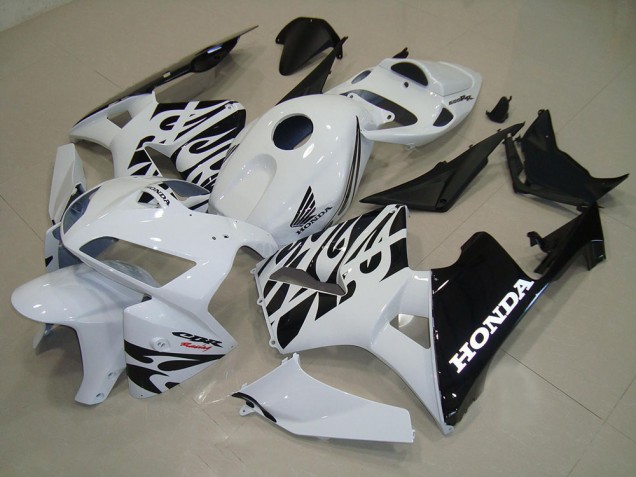 05-06 White Black CBR600RR Motorcycle Fairing 05-06 White Black CBR600RR Motorcycle Fairing