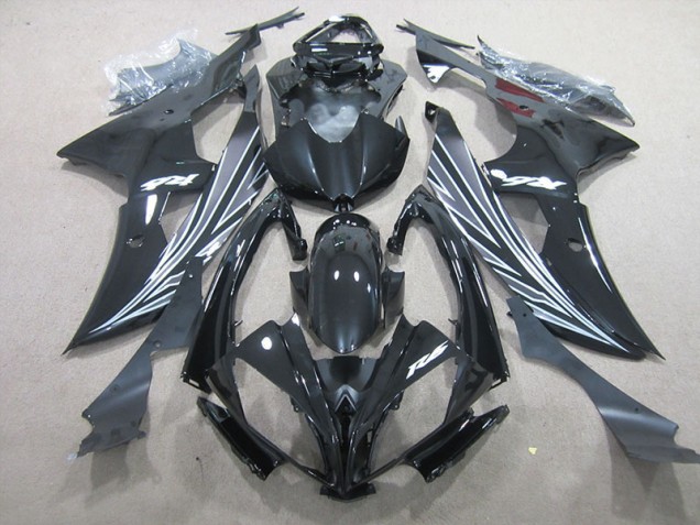 06-07 Black YZF R6 Aftermarket Motorcycle Fairings 06-07 Black YZF R6 Aftermarket Motorcycle Fairings