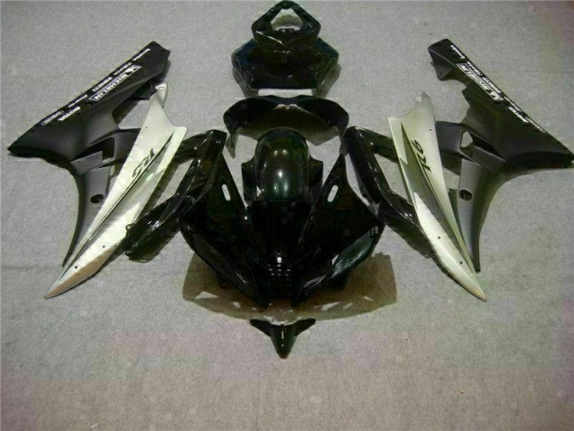 06-07 Silver Black YZF R6 Motorcycle Bodywork 06-07 Silver Black YZF R6 Motorcycle Bodywork