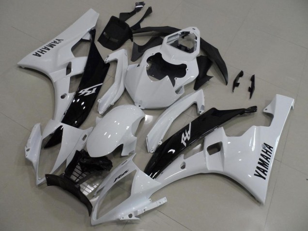 06-07 White and Black YZF R6 Motorcycle Fairings 06-07 White and Black YZF R6 Motorcycle Fairings