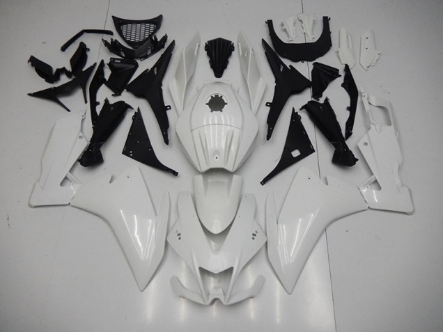 11-18 White RS4 50 125 Motorcycle Fairings 11-18 White RS4 50 125 Motorcycle Fairings
